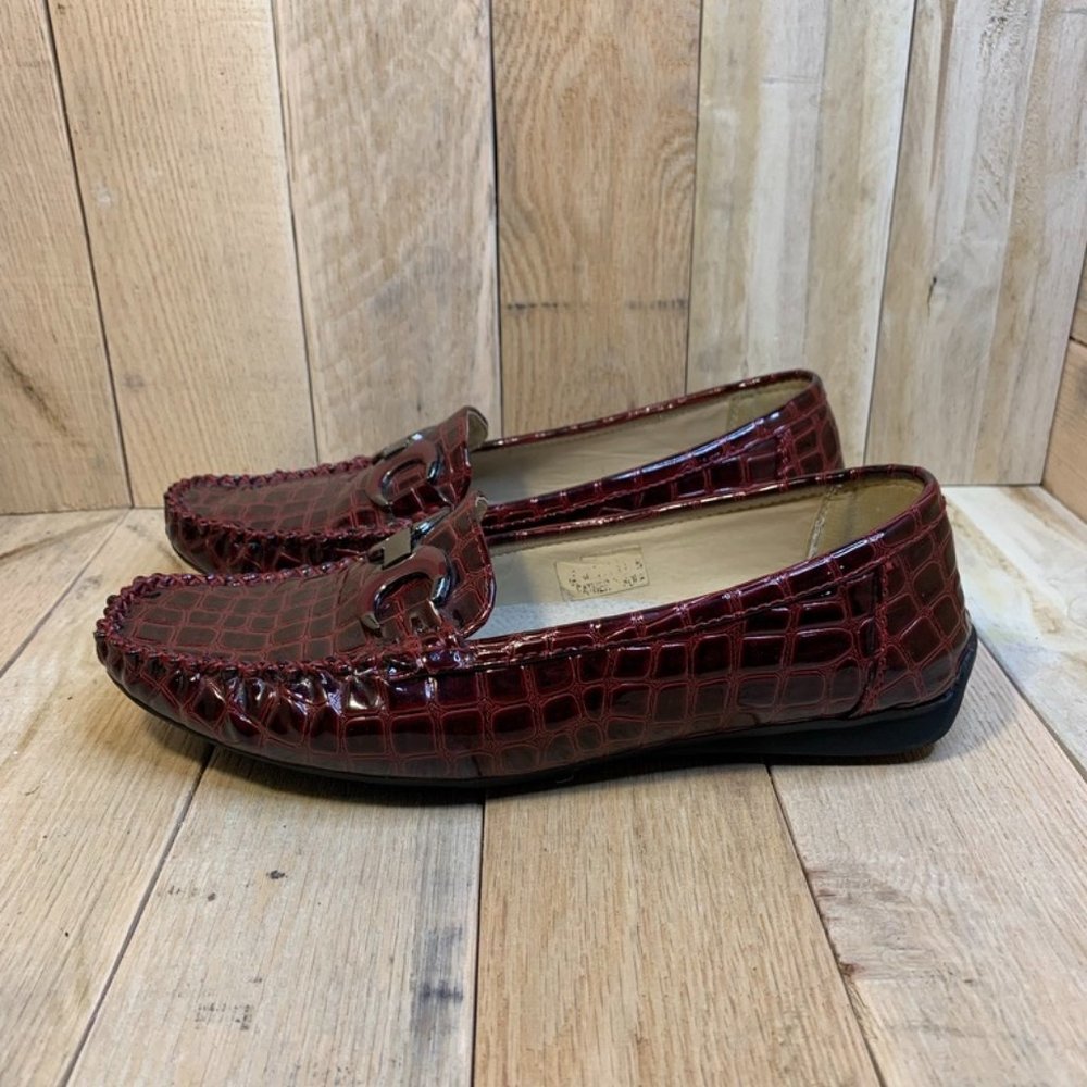 First Sight Women's Crocodile Loafers